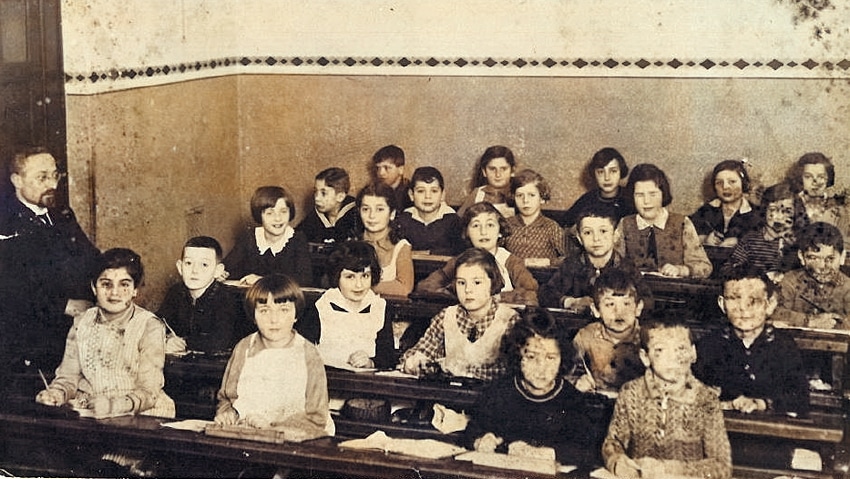 Vier Jahrgänge in einem Klassenzimmer 1932 (Archiv Martina Sellmeyer)